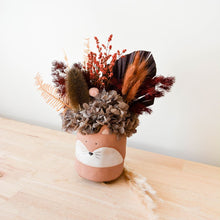Load image into Gallery viewer, Dried Flowers - Noah Fox
